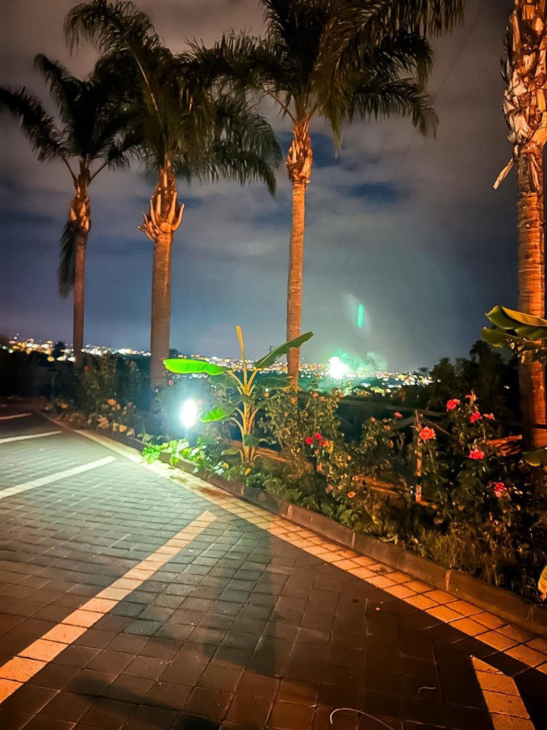Villa Grandiosa Fc Aci Catena Exteriér fotografie